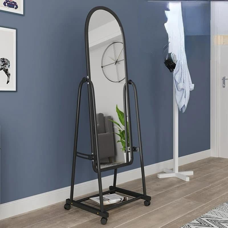 whole body classic mirror with stand and wheels